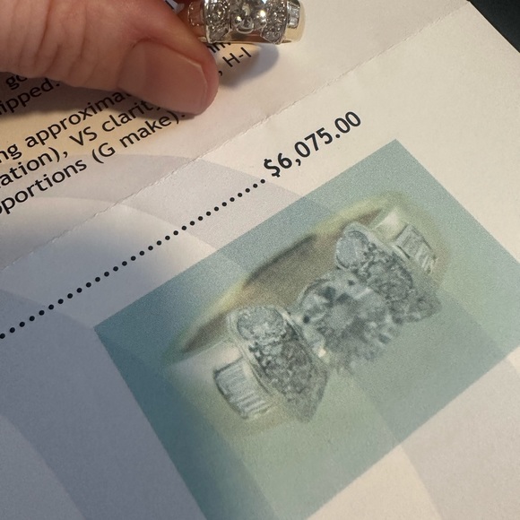 18KT Yellow Gold Diamond Engagement Ring - Picture 2 of 11